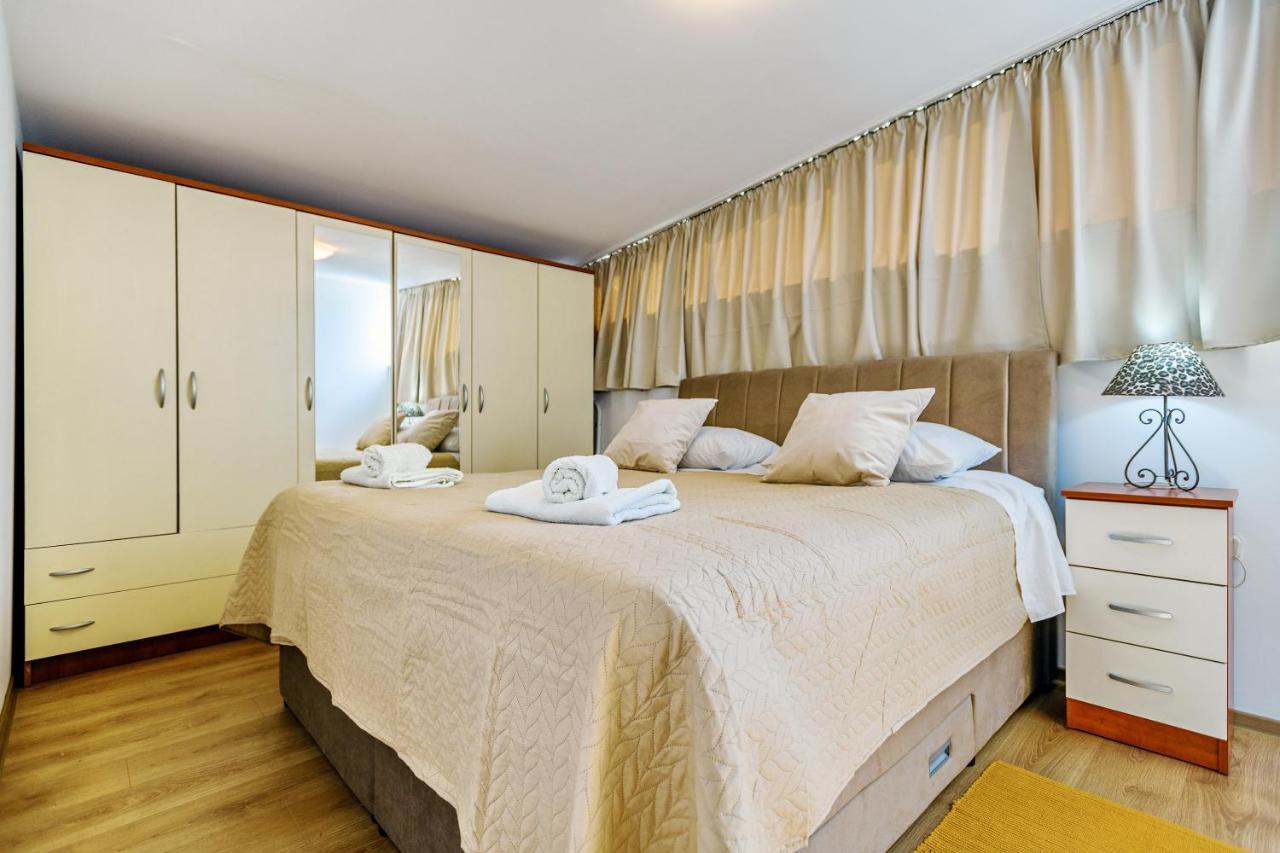 Comfort Holiday Apartment Zadar - With Parking And Balcony Kültér fotó